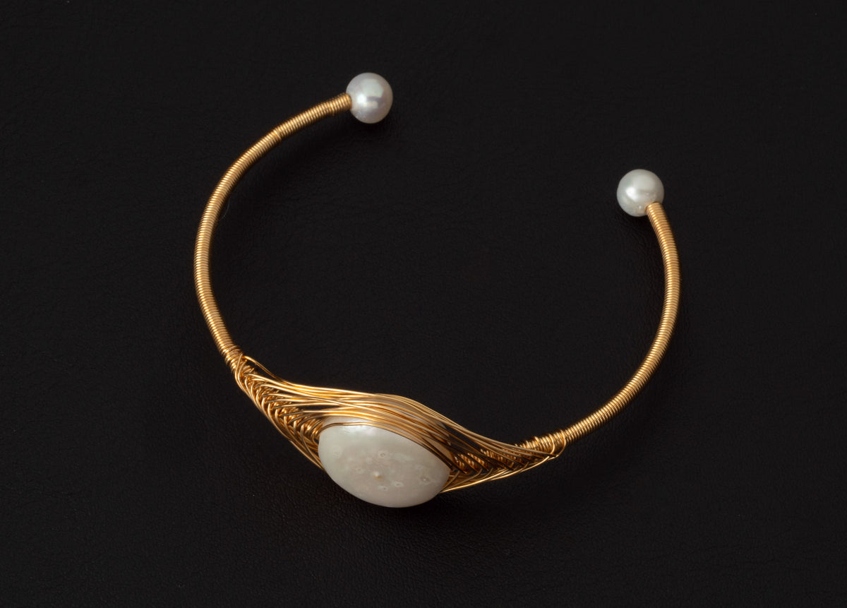 Halle pearl bracelet by Lululux Pearls