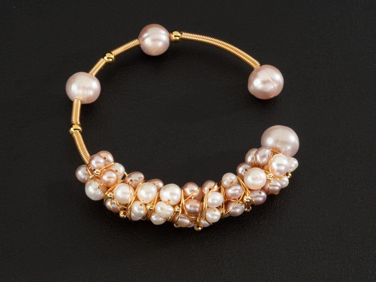 Sofia pearl bracelet by Lululux Pearls